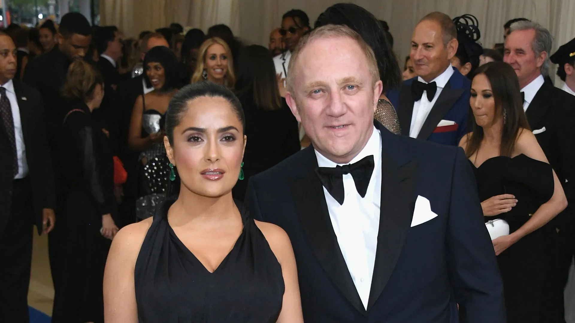 Трусикиде жыныстық қатынасқа түсу БДСМ лесбиянкаларын онлайн көріңіз